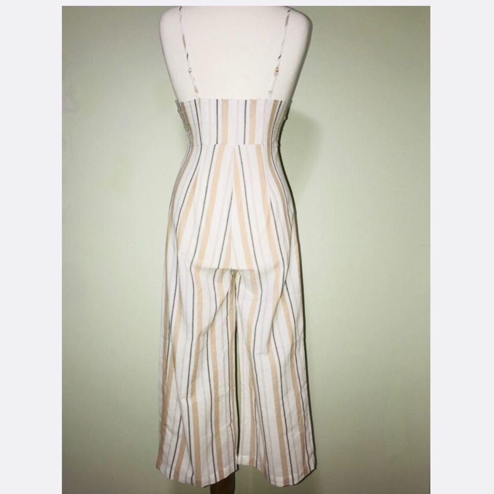 TASHA Overlay Front-Tie Capri Jumpsuit - Picture 4 of 8